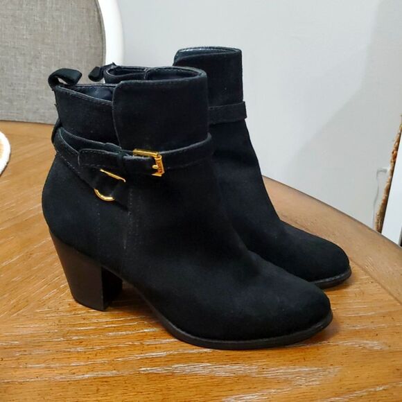 Ralph Lauren Macie Black Suede Ankle Bootie Sz 7.5B - Picture 1 of 9